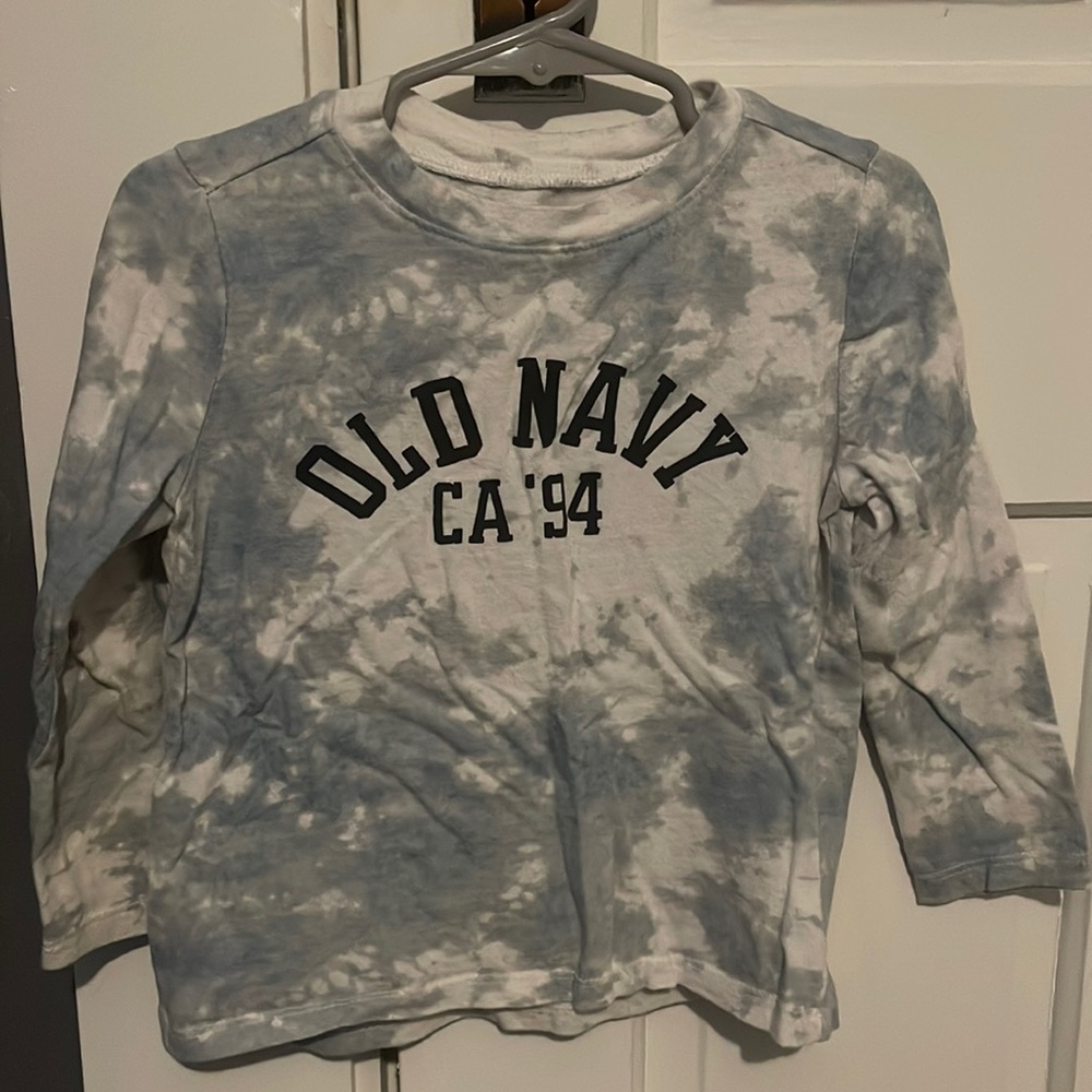 Old navy long sleeve